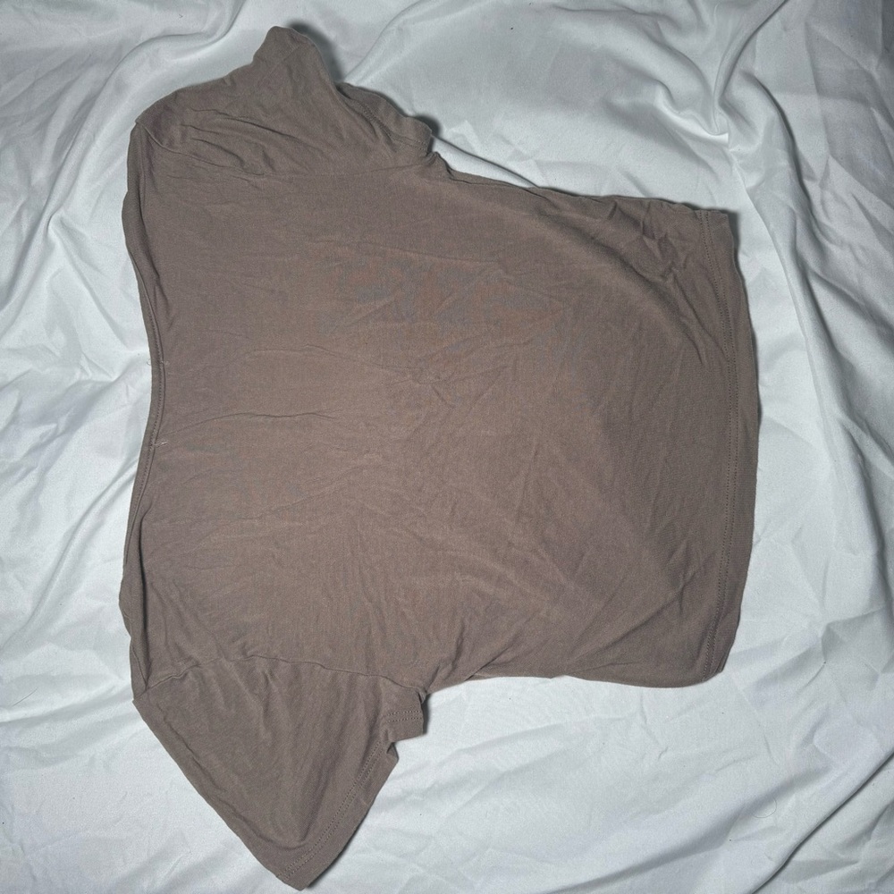 Crop top. Didn’t like the way it fit